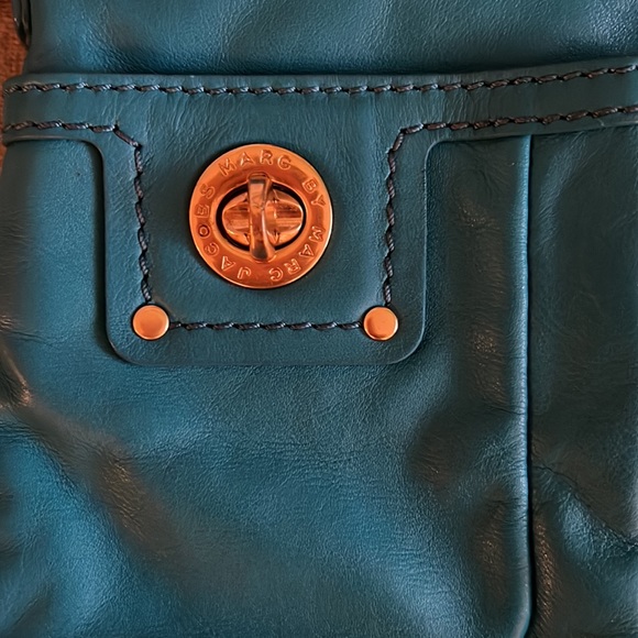 Marc by Marc Jacobs Turnlock Percy crossbody bag - Picture 9 of 12